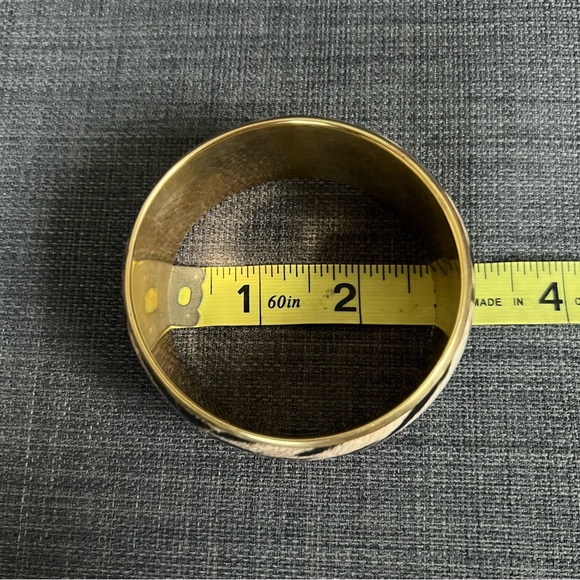 VINTAGE BRACELET BRASS & BONE JEWELRY ACCESSORY - Picture 6 of 6